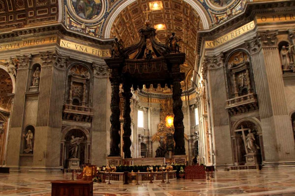 Interior da Basílica de São Pedro - Foto: Fernanda Giotto Serpa