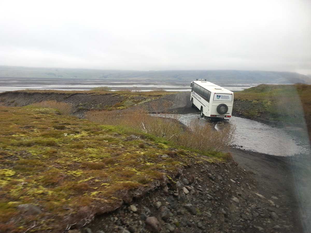 ônibus - 4x4 - Islândia - rio