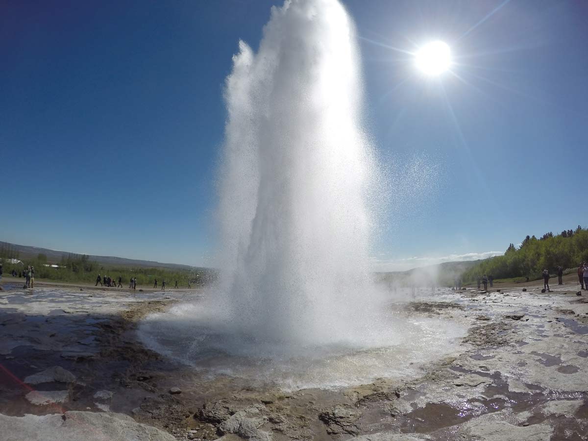 gêisir erupcao na islandia