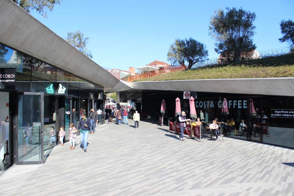 Passeio dos clérigos - centro comercial - porto