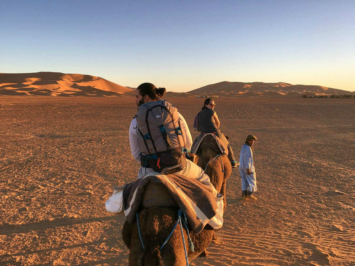 passeio camelo deserto marrocos