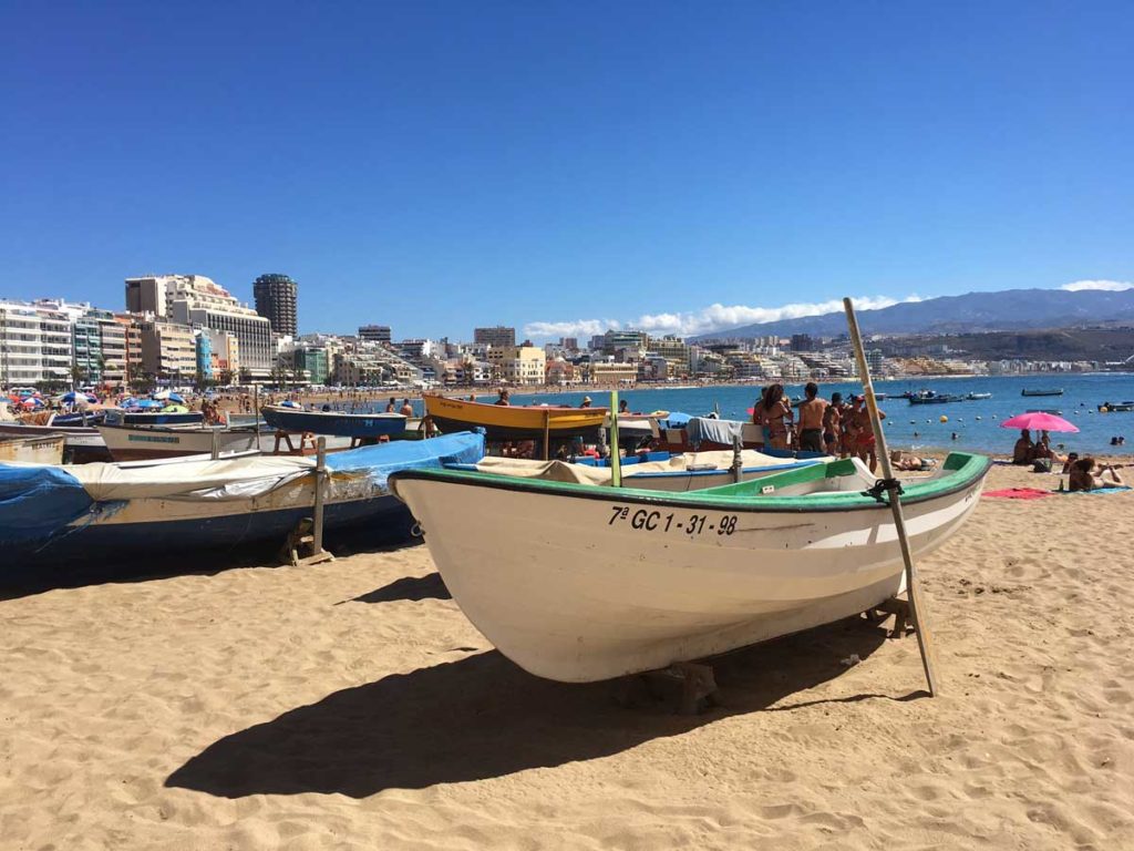 ilhas-canarias-gran-canaria-playa-las-canteras