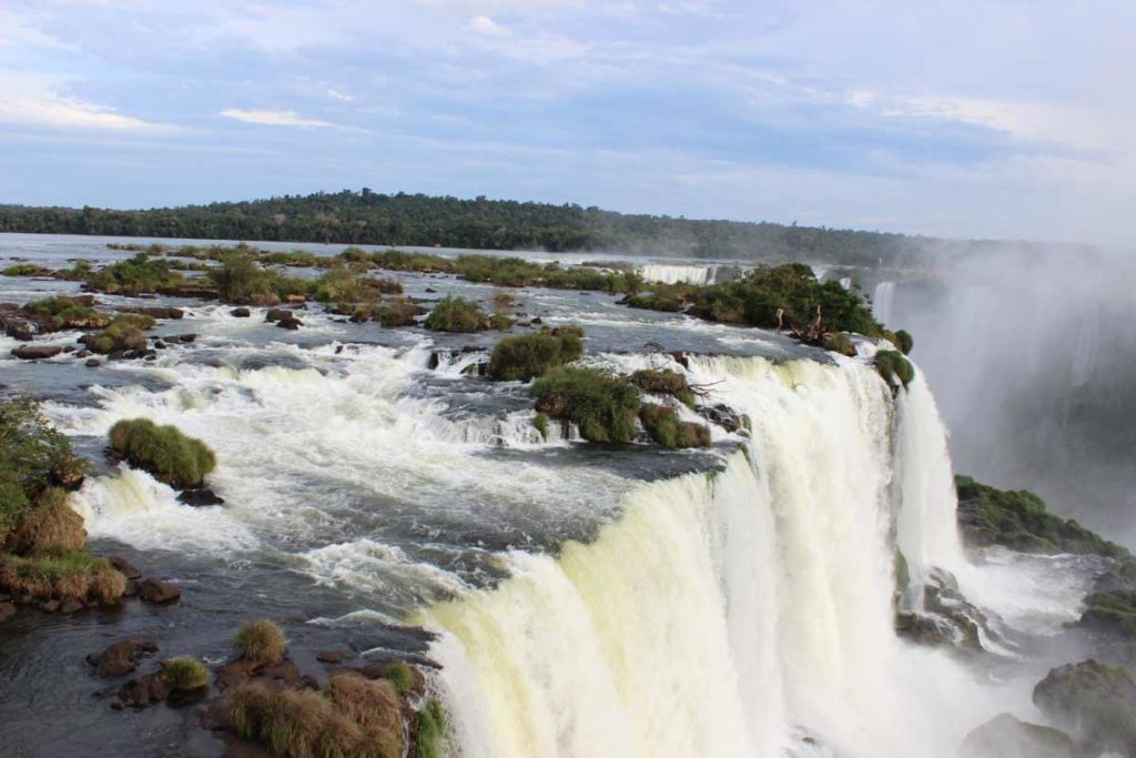 vista das cataratas do iguacu de cima