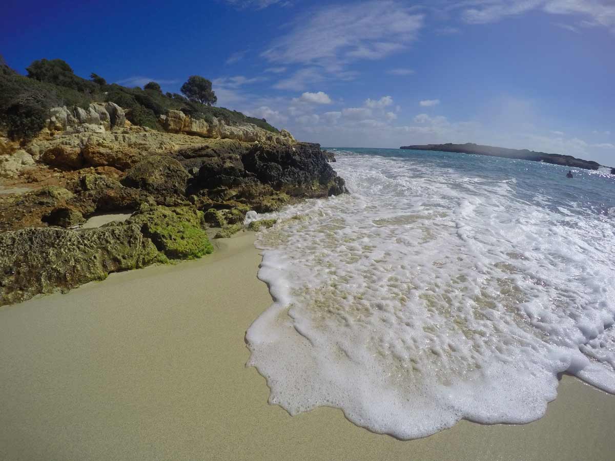 Como visitar a Cala Varques, uma das praias mais bonitas de Maiorca