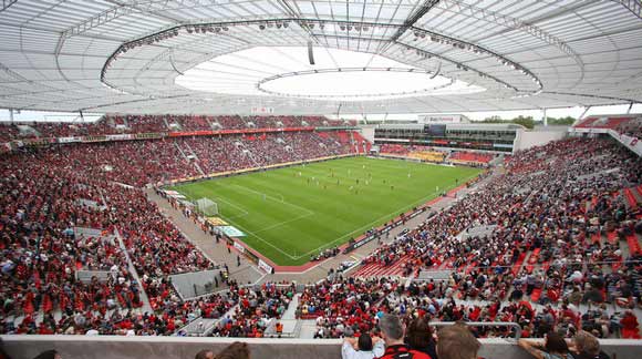 estadio do bayer leverkussen em leverkussen