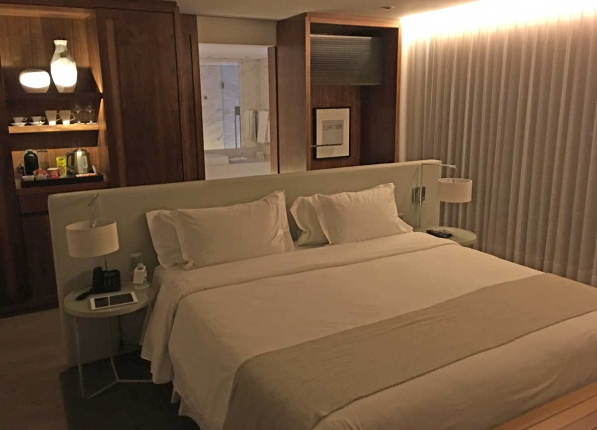 quarto do nomaa boutique hotel em curitiba