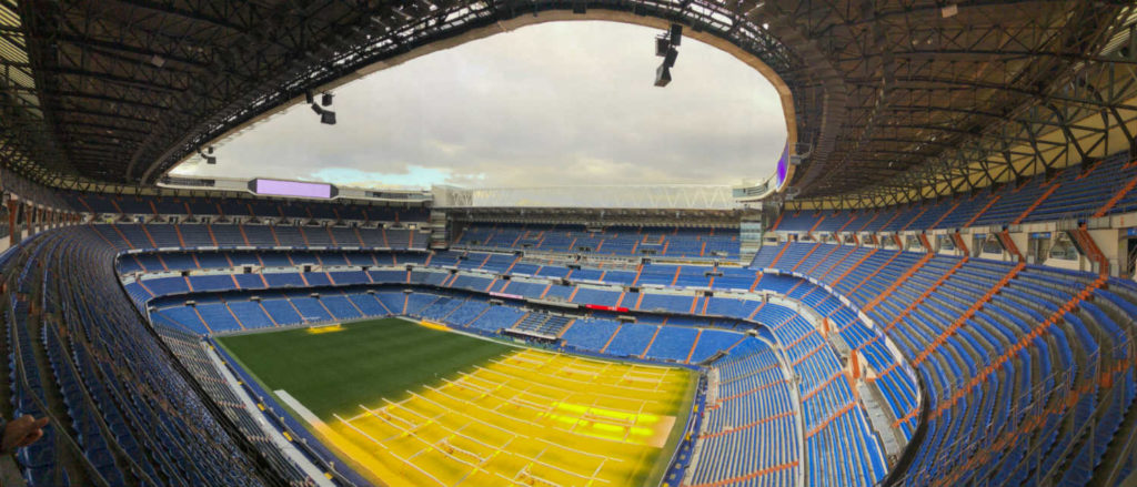 vista de cima do estádio santiago bernabeu do real madri