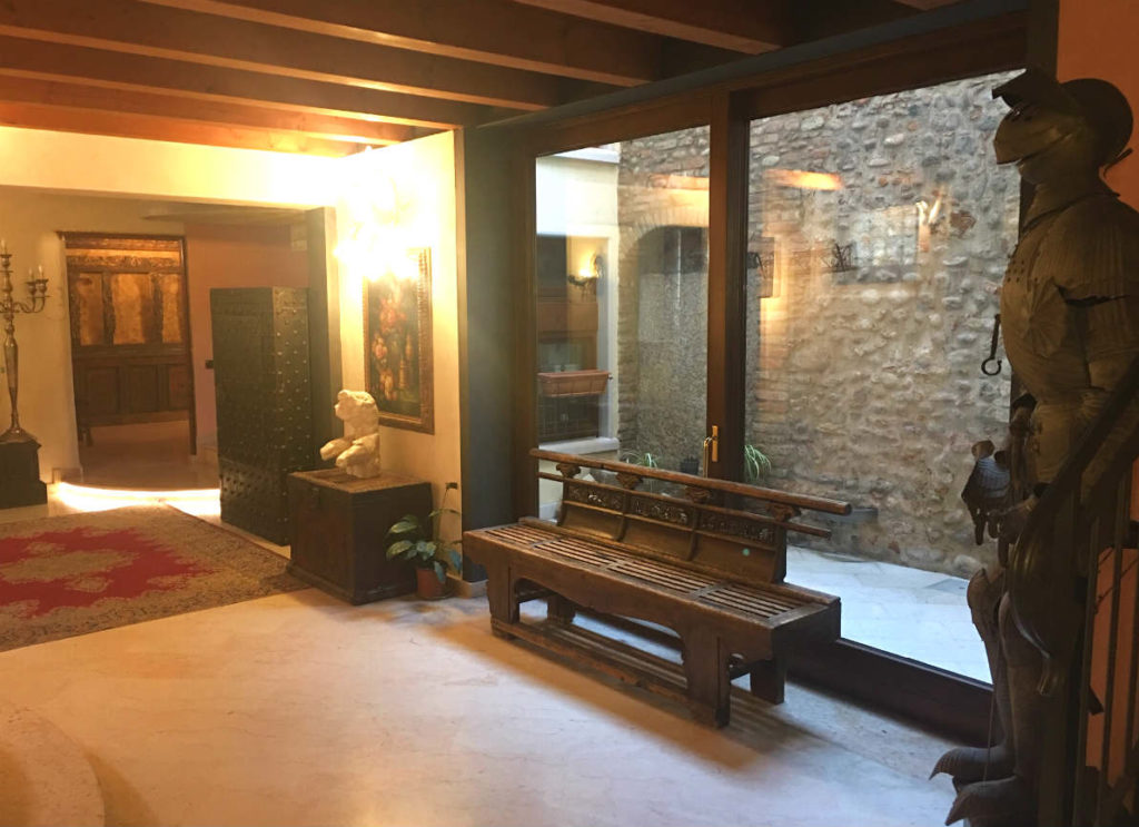 hall de entrada do antico san zeno residence em verona