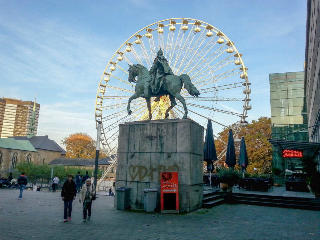 centro da cidade de essen, uma boa ideia de bate volta saindo de dusseldorf ou colônia