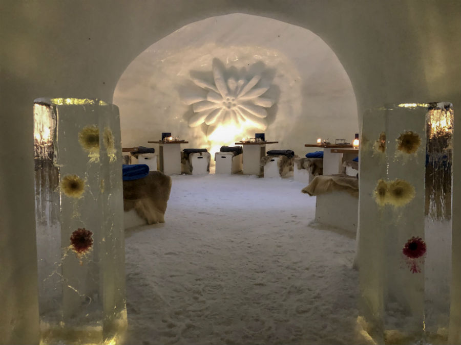 vista do restaurante iglu no alto do engstligenalp, em adelbden, na suica