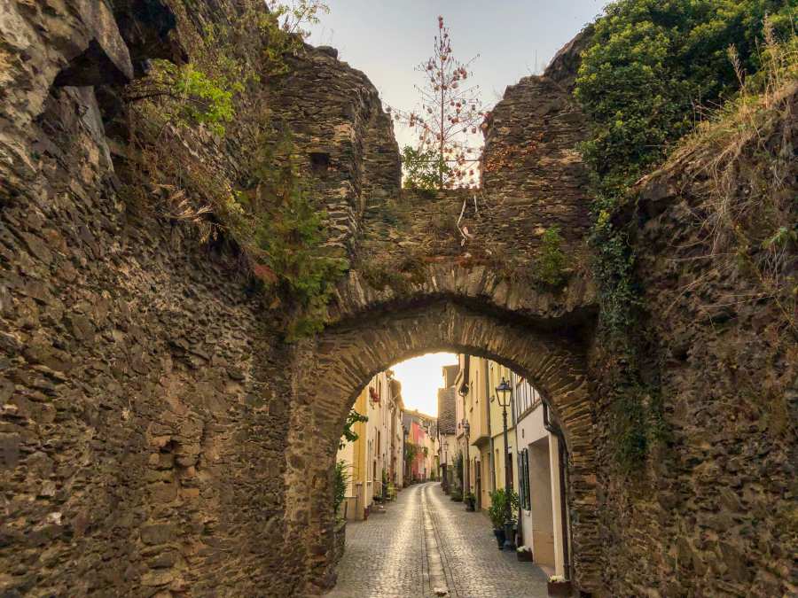 Um dos portoes de entrada da cidade de Boppard