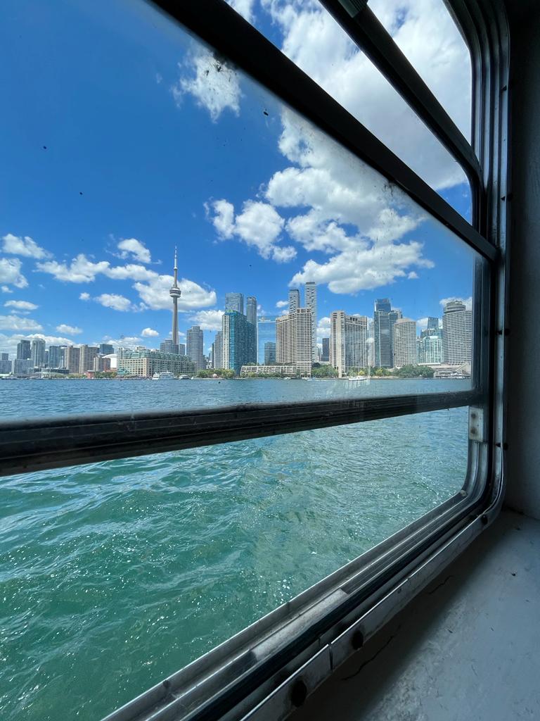 vista de toronto a partir do barco a caminho das toronto islands