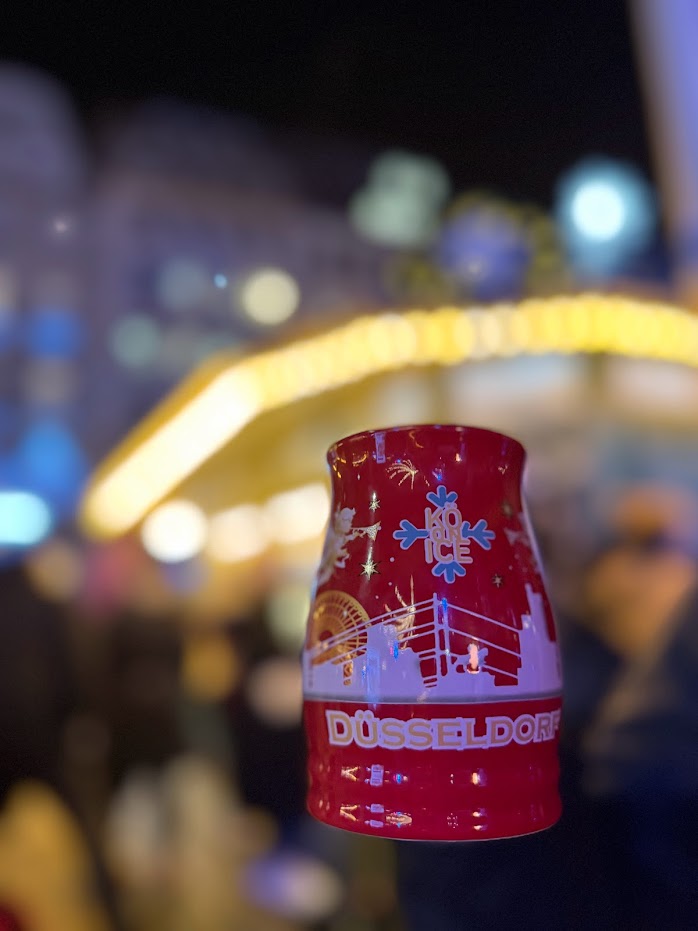 caneca de quentão mercado natal alemanha